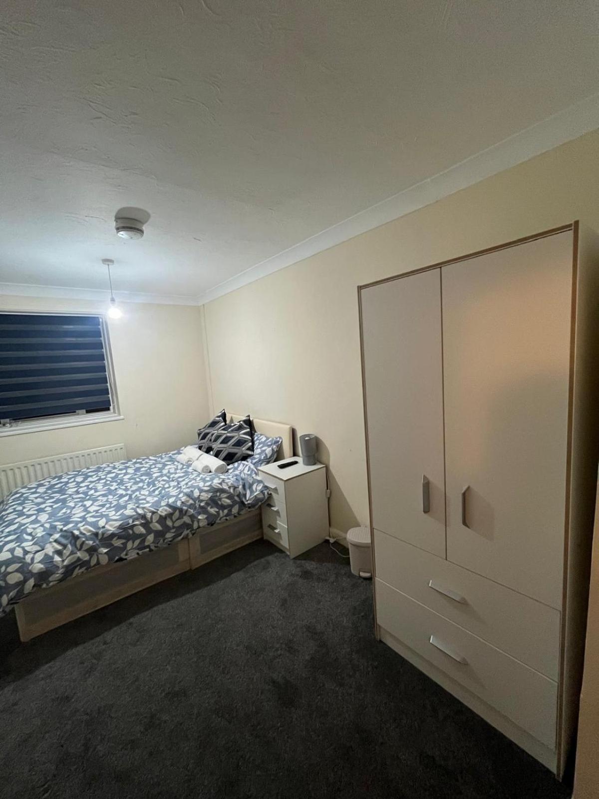 Barnfield Rooms Chelmsford Luaran gambar